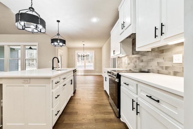 10364 Narrows, Benton, AR 72019