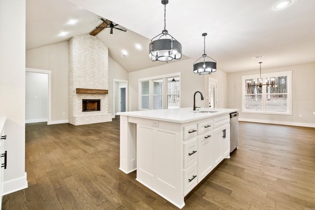 10364 Narrows, Benton, AR 72019