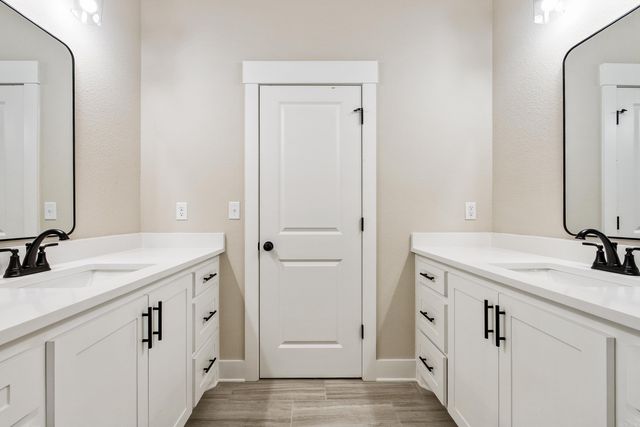 10364 Narrows, Benton, AR 72019