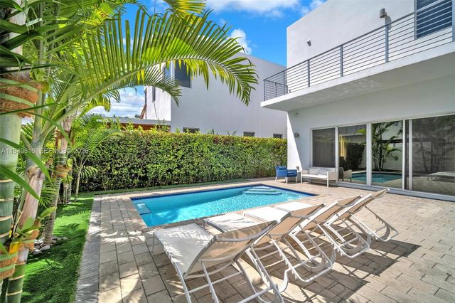 7457 NW 101st Ave 7457, Doral, FL 33178