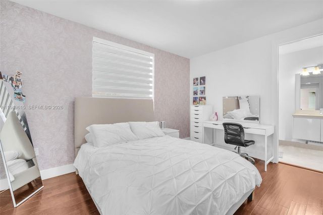 7457 NW 101st Ave 7457, Doral, FL 33178