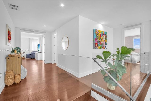 7457 NW 101st Ave 7457, Doral, FL 33178