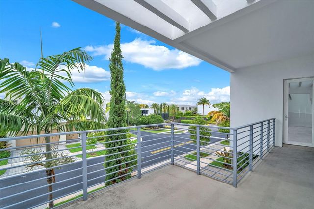 7457 NW 101st Ave 7457, Doral, FL 33178