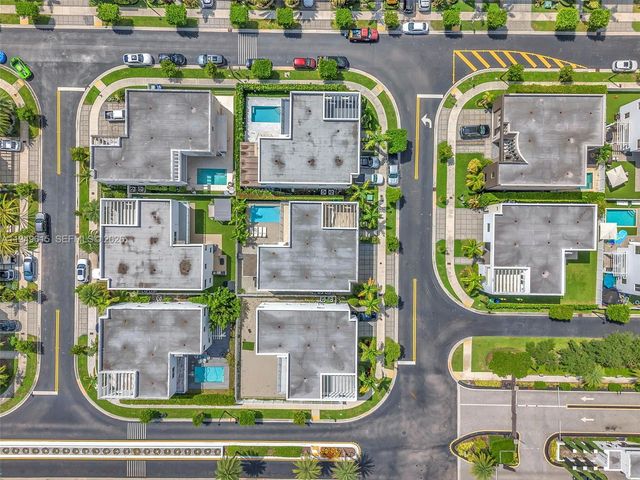 7457 NW 101st Ave 7457, Doral, FL 33178