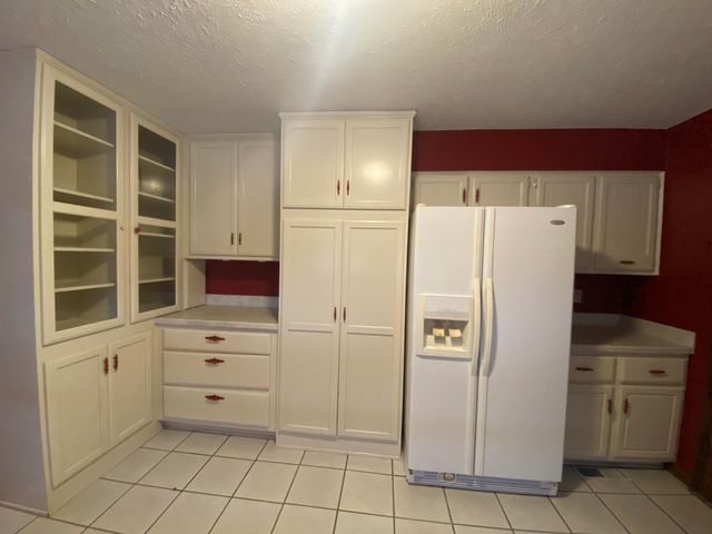 63201 E 282 Road, Grove, OK 74344