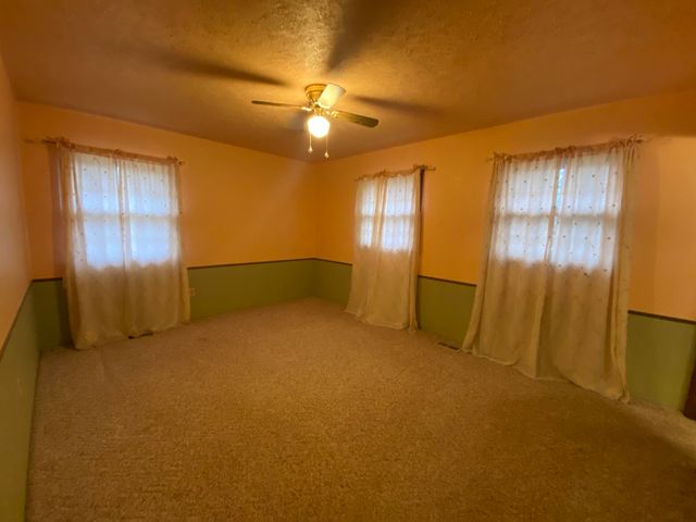 63201 E 282 Road, Grove, OK 74344