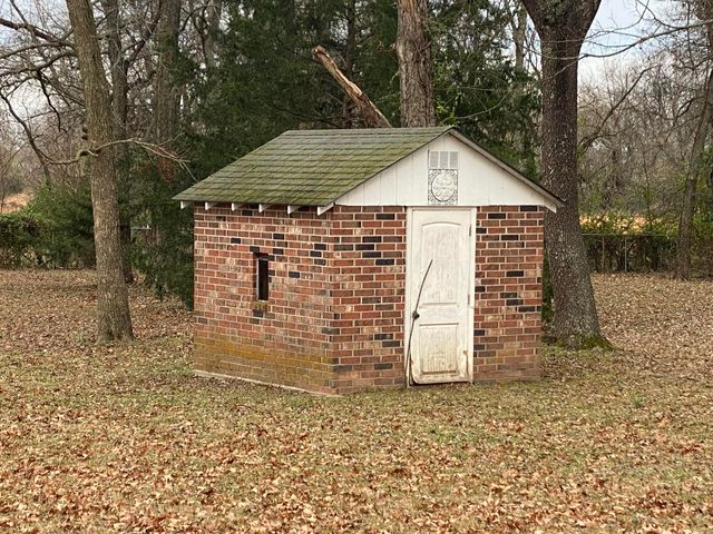 63201 E 282 Road, Grove, OK 74344