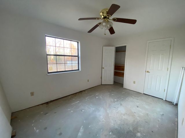 63201 E 282 Road, Grove, OK 74344