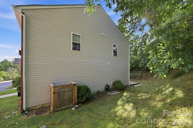 65 Park Terrace Drive 4, Clyde, NC 28721