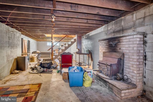 268 N BIESECKER RD, Thomasville, PA 17364