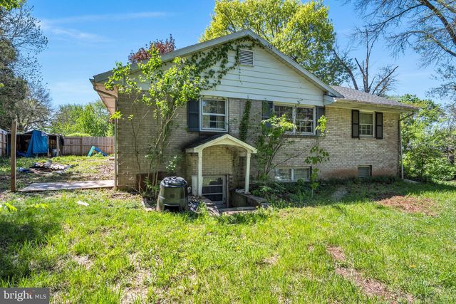 268 N BIESECKER RD, Thomasville, PA 17364