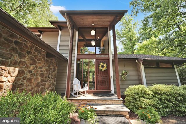 360 NETZLEY DR, Denver, PA 17517