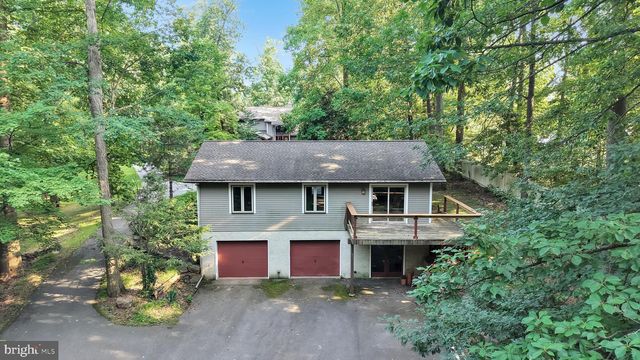 360 NETZLEY DR, Denver, PA 17517