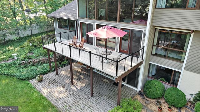 360 NETZLEY DR, Denver, PA 17517