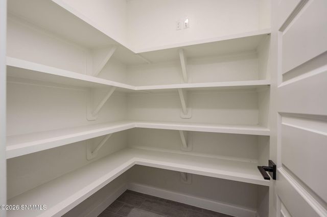 6516 Blackbird Road, Las Cruces, NM 88012