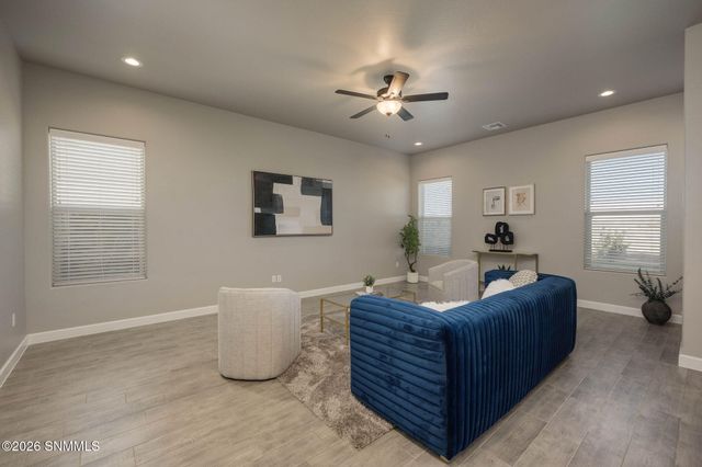 6516 Blackbird Road, Las Cruces, NM 88012