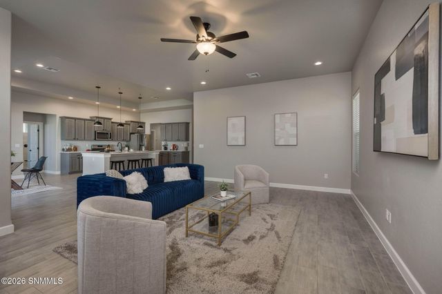 6516 Blackbird Road, Las Cruces, NM 88012