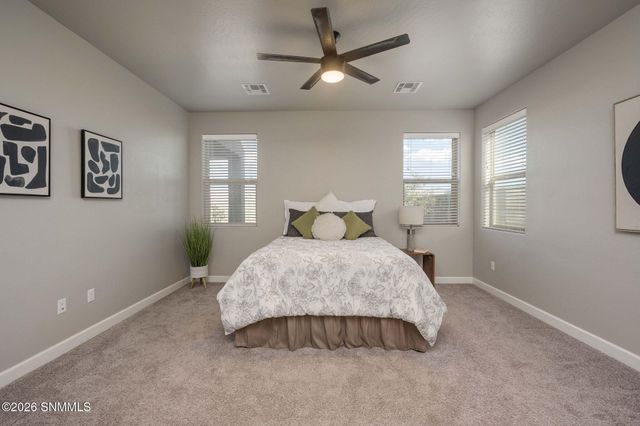 6516 Blackbird Road, Las Cruces, NM 88012