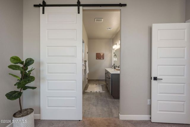 6516 Blackbird Road, Las Cruces, NM 88012