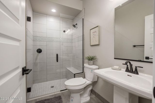 6516 Blackbird Road, Las Cruces, NM 88012