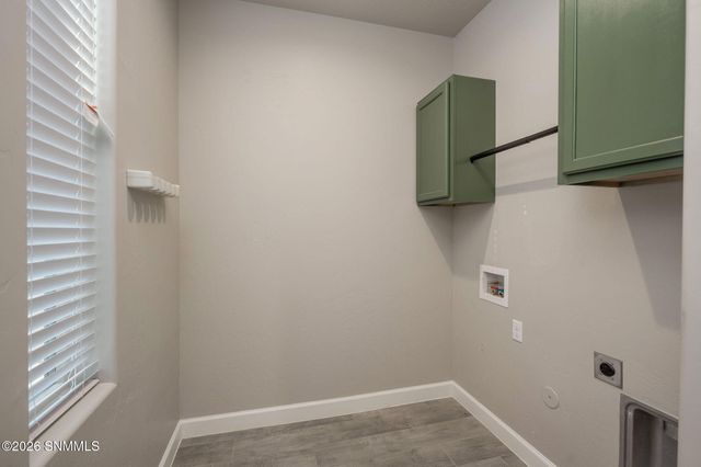 6516 Blackbird Road, Las Cruces, NM 88012