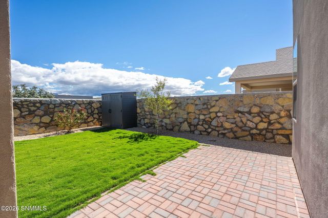 6516 Blackbird Road, Las Cruces, NM 88012