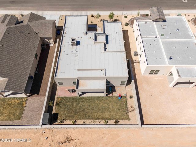 6516 Blackbird Road, Las Cruces, NM 88012