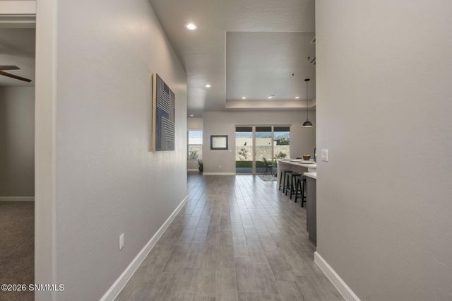 6516 Blackbird Road, Las Cruces, NM 88012