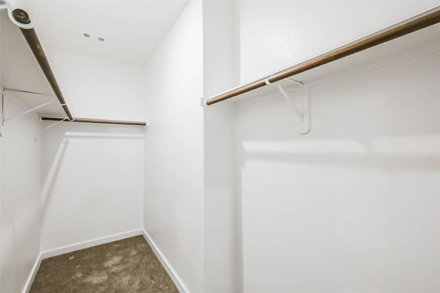 2423 Inlet Court, Fresno, TX 77545