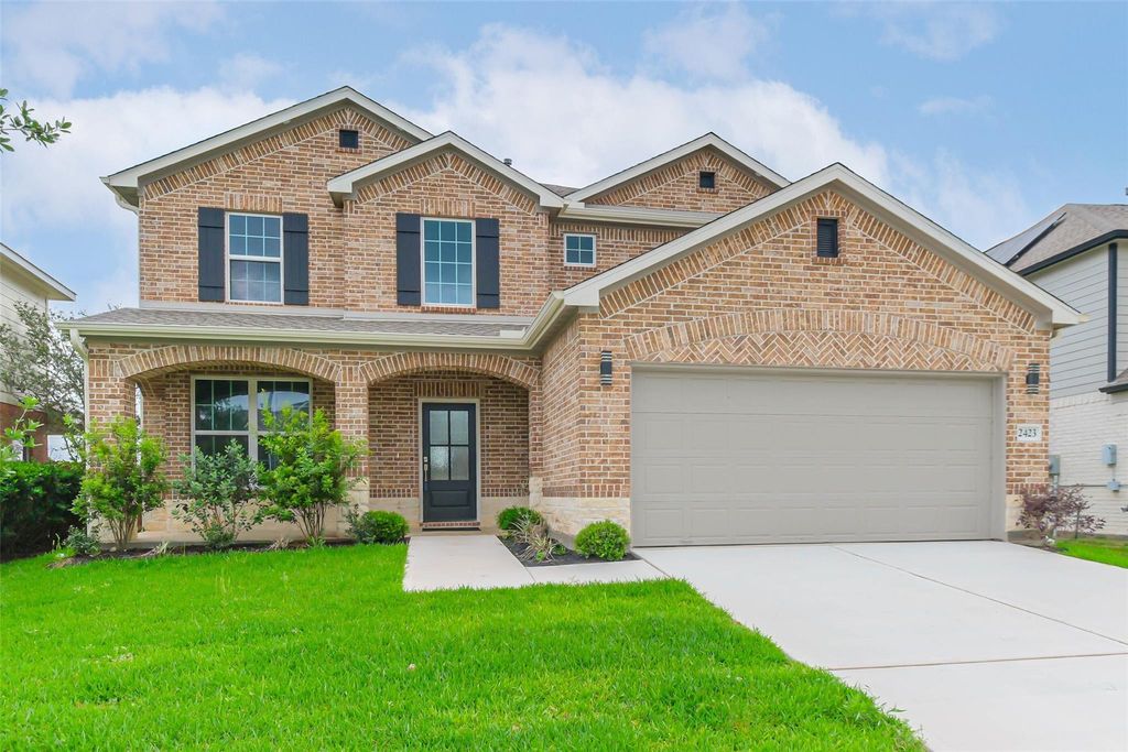 2423 Inlet Court, Fresno, TX 77545