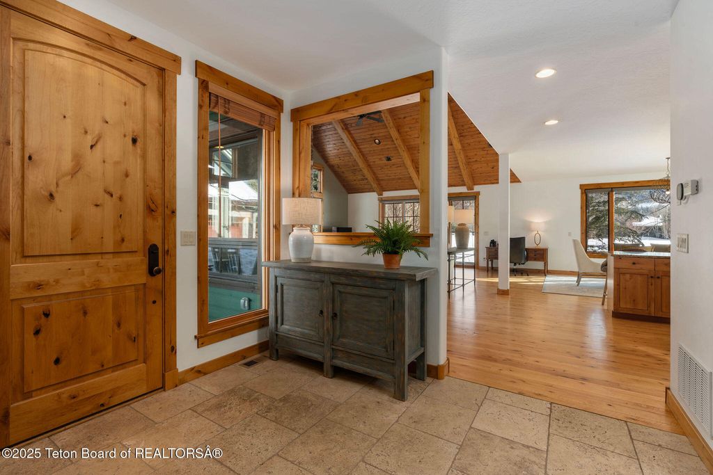 19 MOULTON Lane, Victor, ID 83422 photo 4