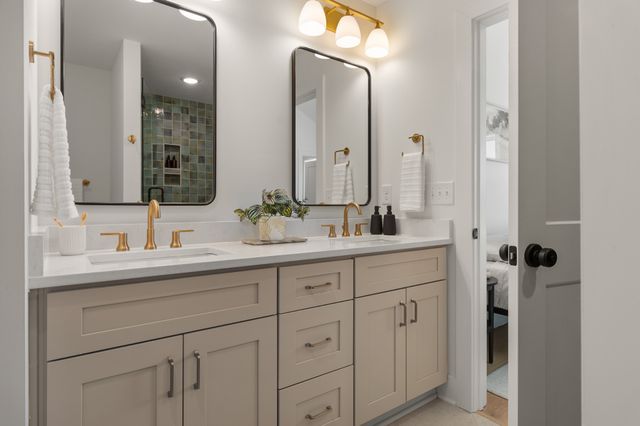 139 Hart, Nashville, TN 37207