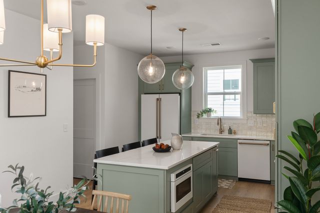 139 Hart, Nashville, TN 37207