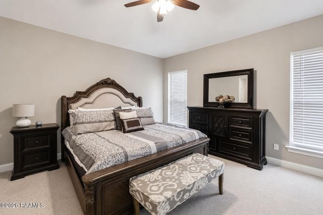 208 Gable Crest Drive, Lafayette, LA 70508