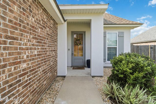 208 Gable Crest Drive, Lafayette, LA 70508