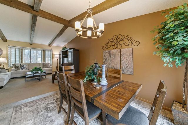 4614 Beacon Hill Road, Eagan, MN 55122