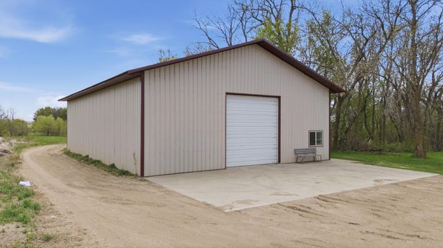 26156 40th Avenue S, Hawley, MN 56549