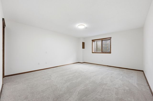 26156 40th Avenue S, Hawley, MN 56549