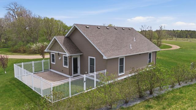 26156 40th Avenue S, Hawley, MN 56549