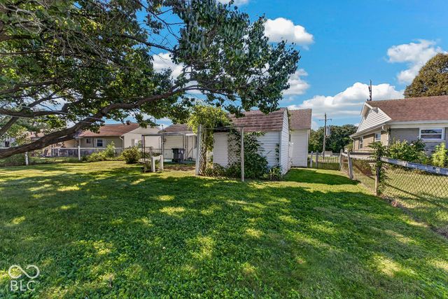 595 N Meridian Street, Greenwood, IN 46143
