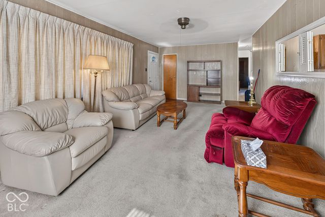 595 N Meridian Street, Greenwood, IN 46143