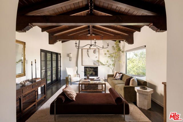 2504 Silver Lake Terrace, Los Angeles, CA 90039