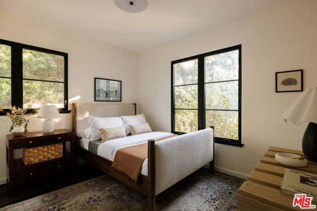 2504 Silver Lake Terrace, Los Angeles, CA 90039