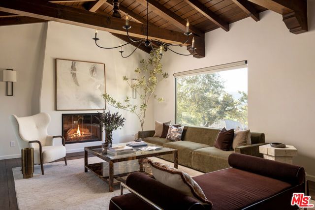 2504 Silver Lake Terrace, Los Angeles, CA 90039