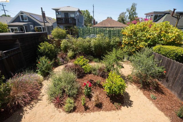 463 44Th St, Oakland, CA 94609
