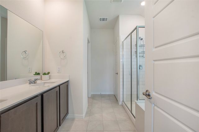 219 Spirehaven Drive, Fate, TX 75087