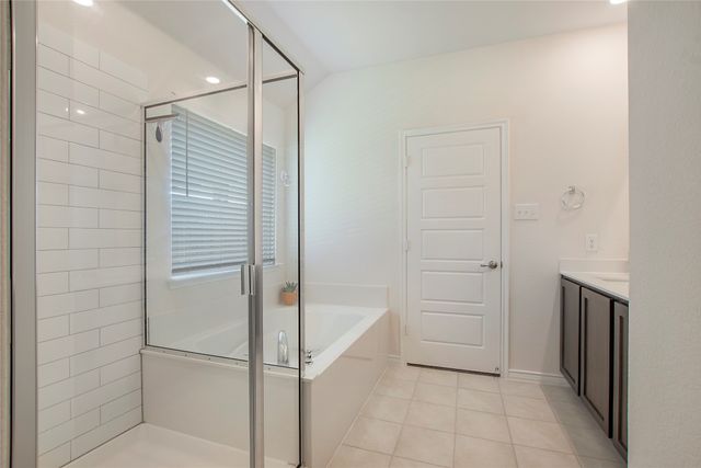 219 Spirehaven Drive, Fate, TX 75087