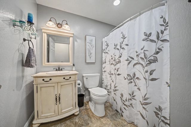 16270 Meadow View Rd, Sutter Creek, CA 95685