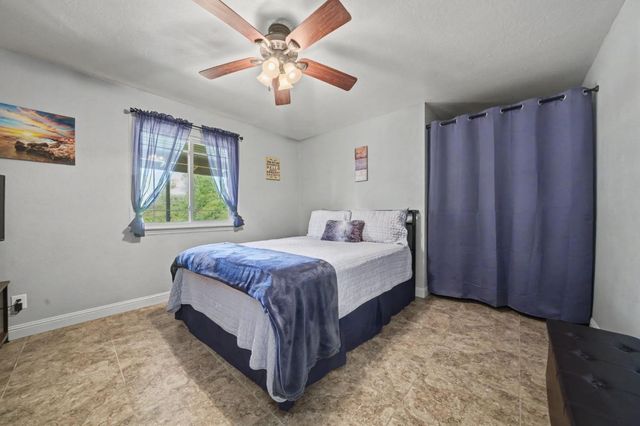 16270 Meadow View Rd, Sutter Creek, CA 95685