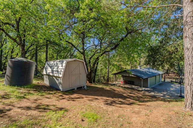 16270 Meadow View Rd, Sutter Creek, CA 95685